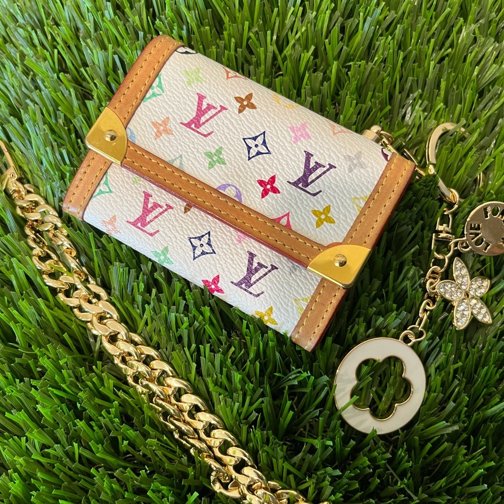 Louis Vuitton coin pouch/card holder